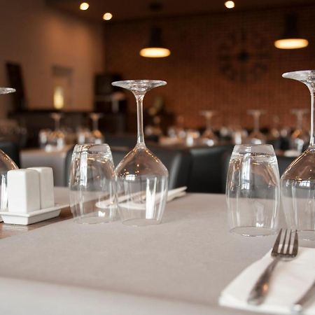 Logis Auberge Des Voyageurs Vandieres  Kültér fotó