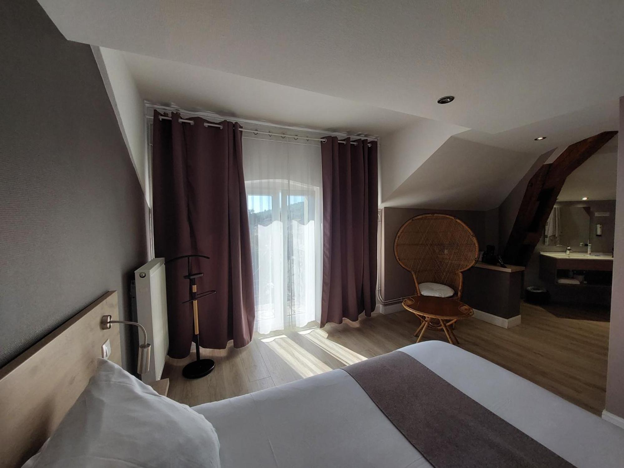 Logis Auberge Des Voyageurs Vandieres  Kültér fotó