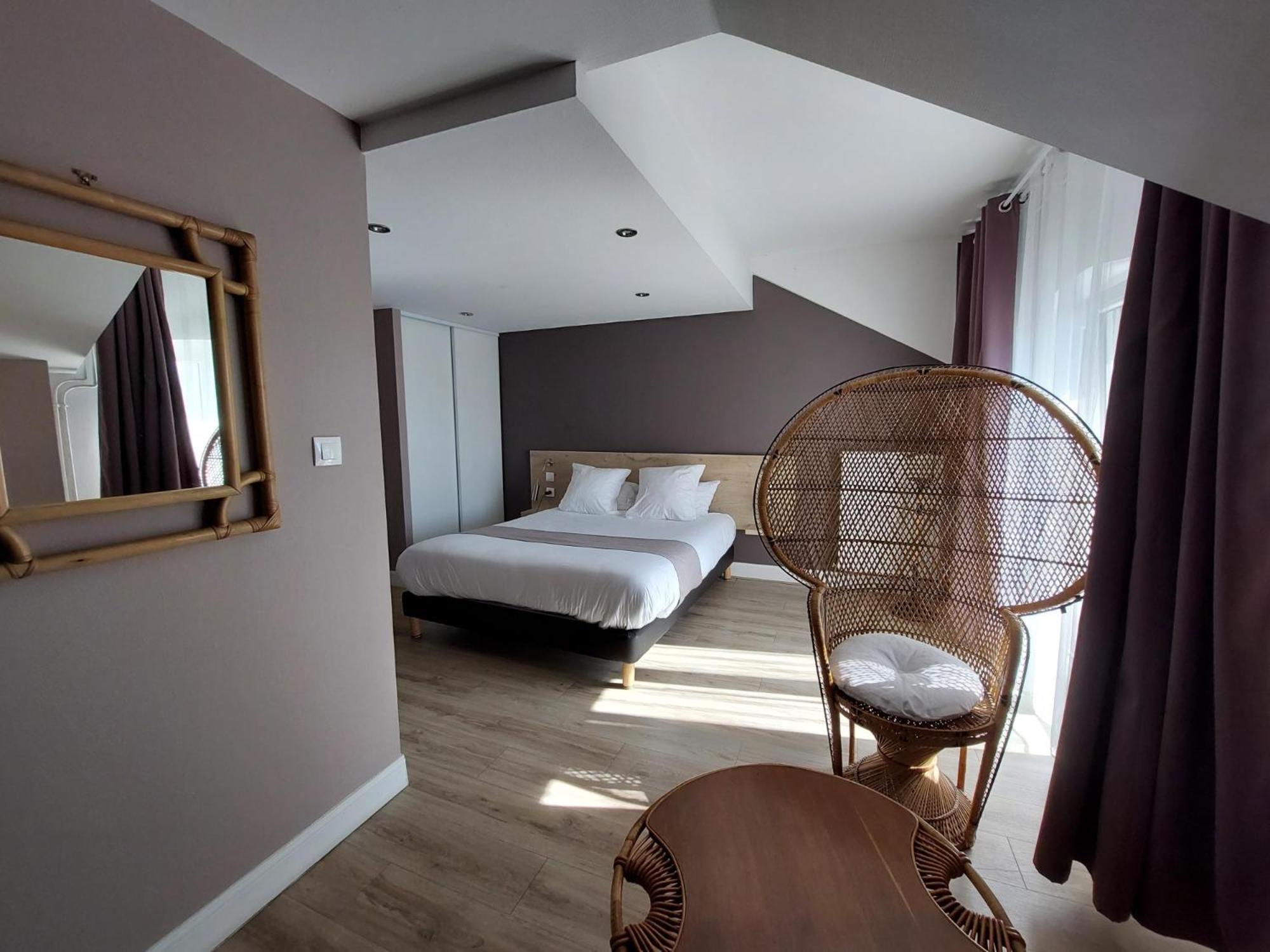 Logis Auberge Des Voyageurs Vandieres  Kültér fotó