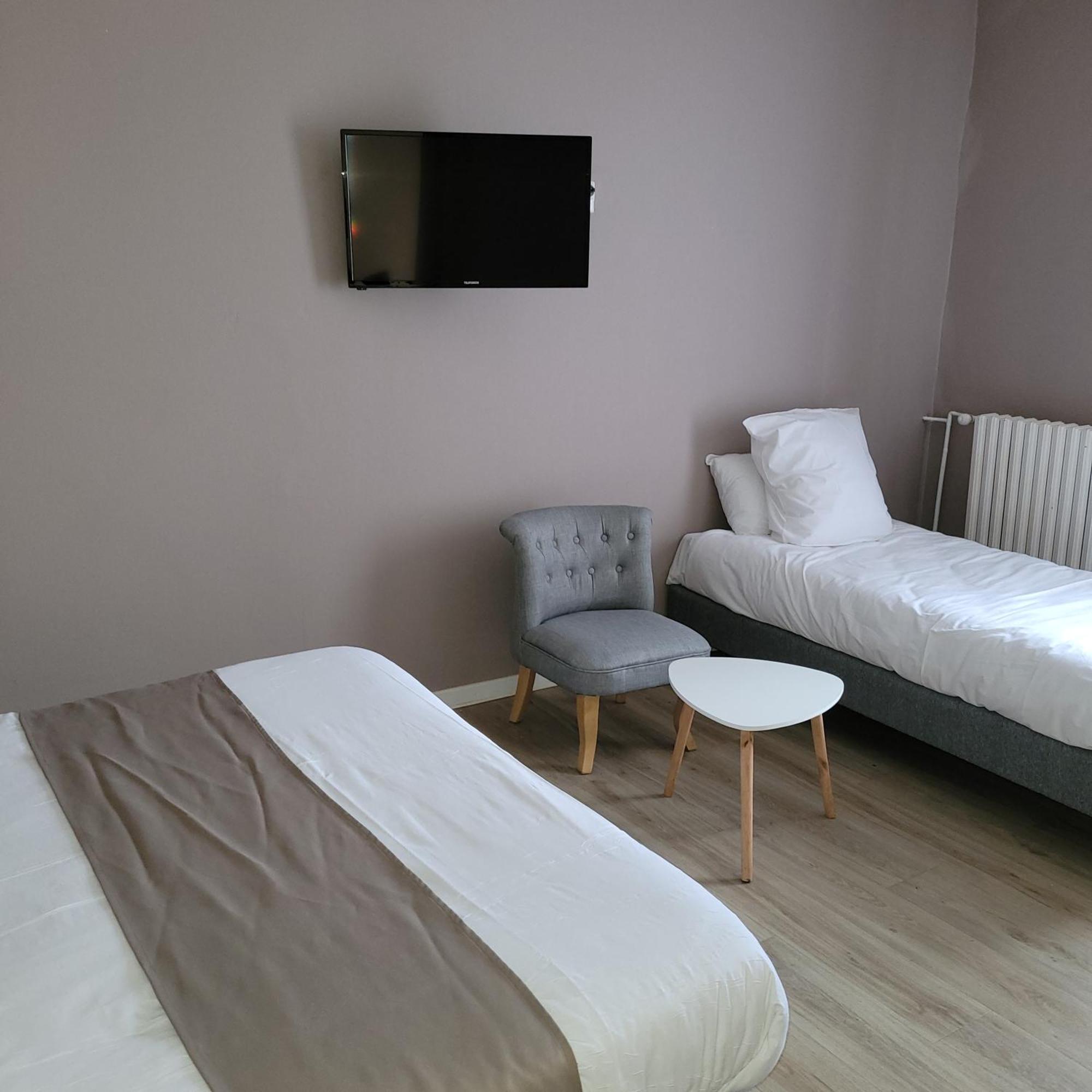 Logis Auberge Des Voyageurs Vandieres  Kültér fotó